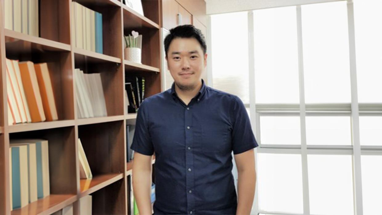 Exosome-Based Therapeutic Enters First Clinical Tr 대표이미지