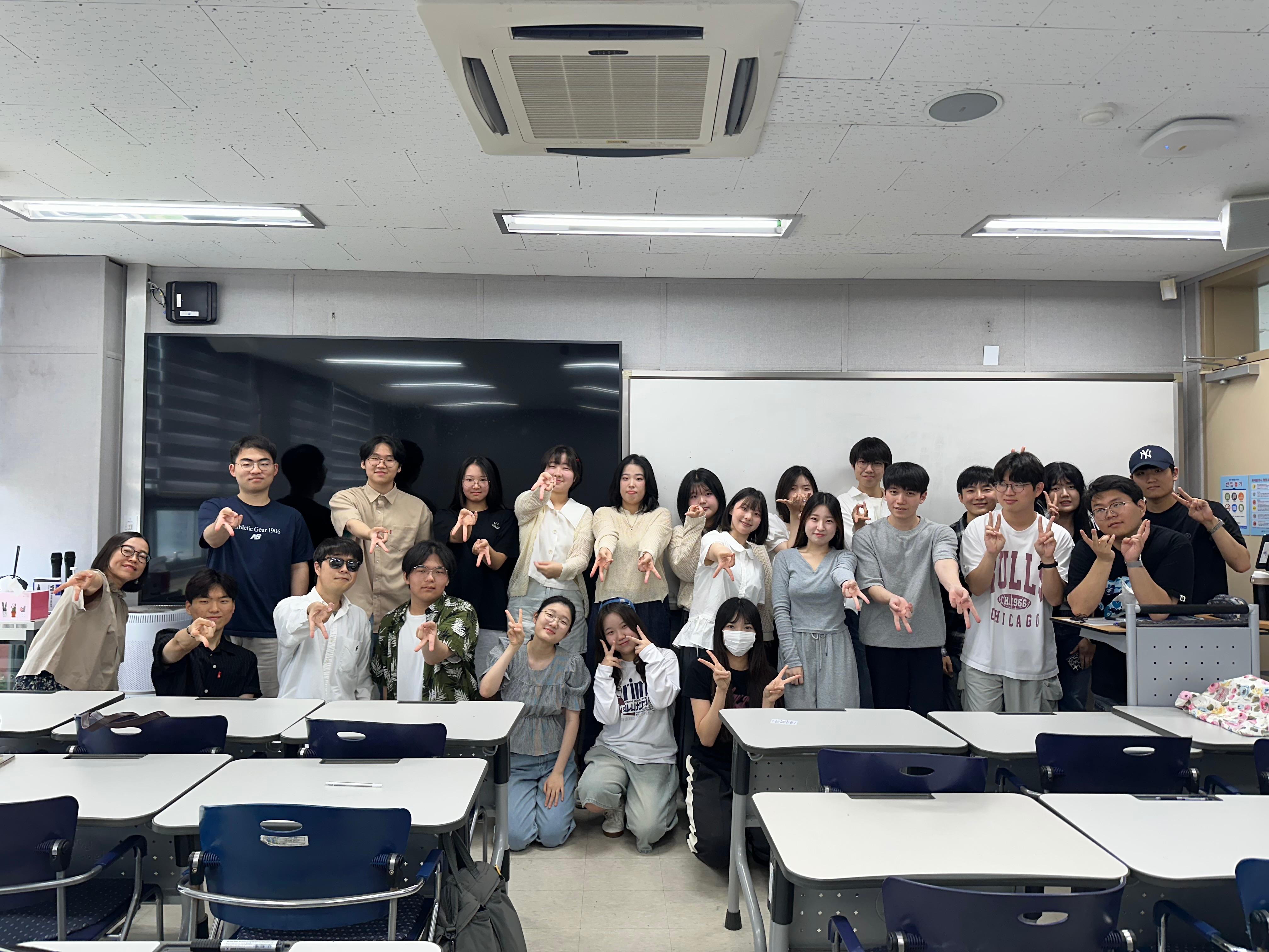 2025-1학기 기초일본어회화 B반 대표이미지